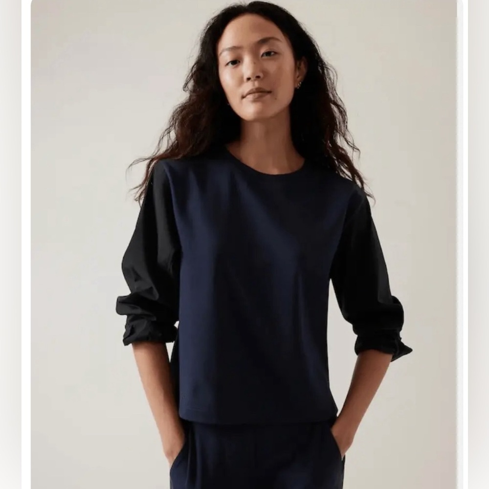 Athleta Harlow Hybrid Top